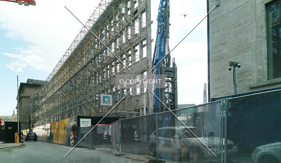 FOUR Frankfurt - Tower 4 by Nephilim