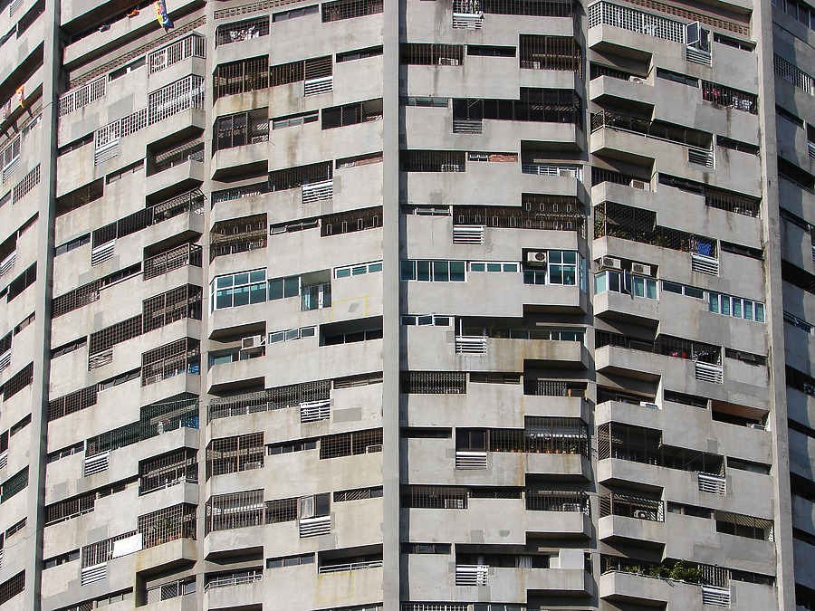 Pearl Bank Apartments by Horst Kiechle