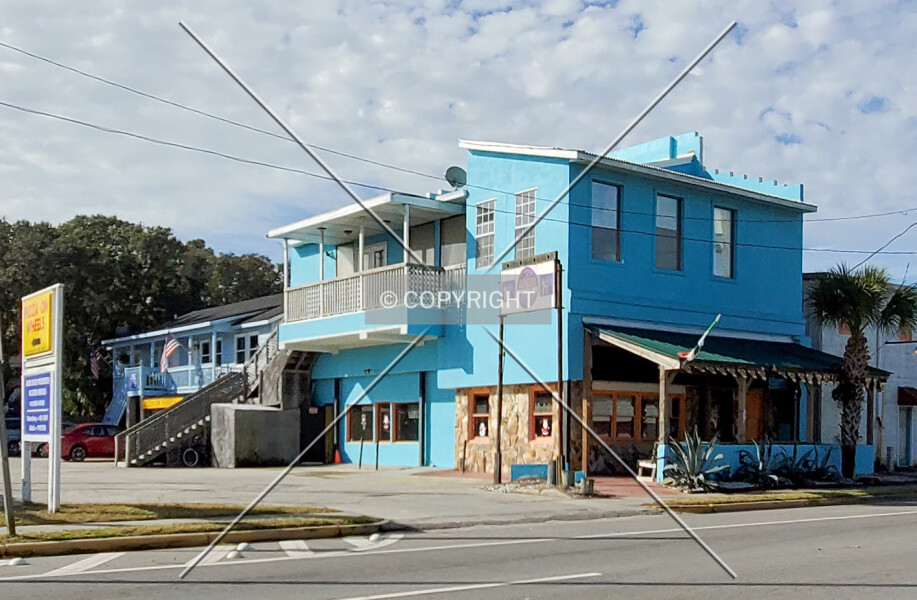 402 1st Street