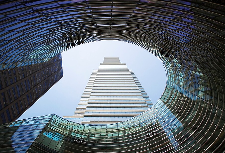 Bloomberg Tower by Vornado Realty Trust