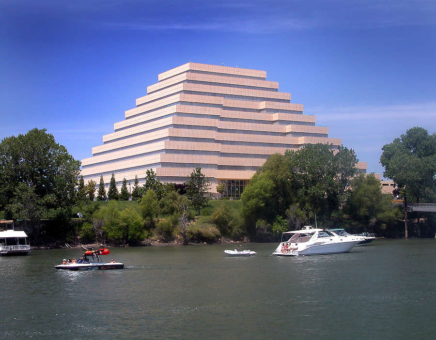 The Ziggurat Building by Jim Schwartz
