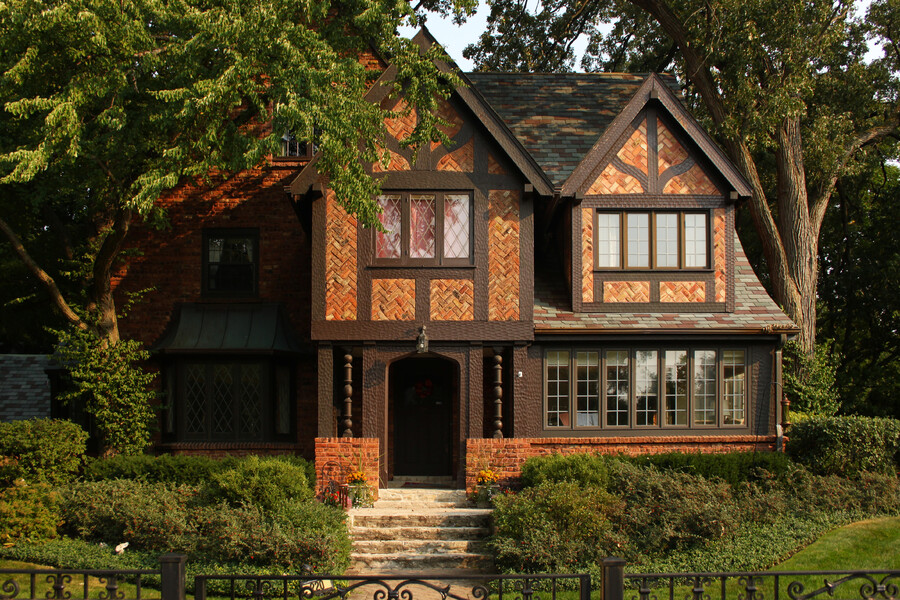 220 Woodstock Avenue