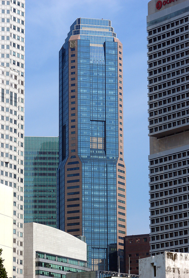 Republic Plaza by Horst Kiechle