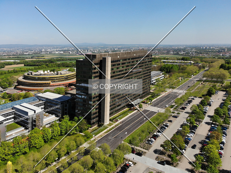 ZDF Hochhaus by Nephilim