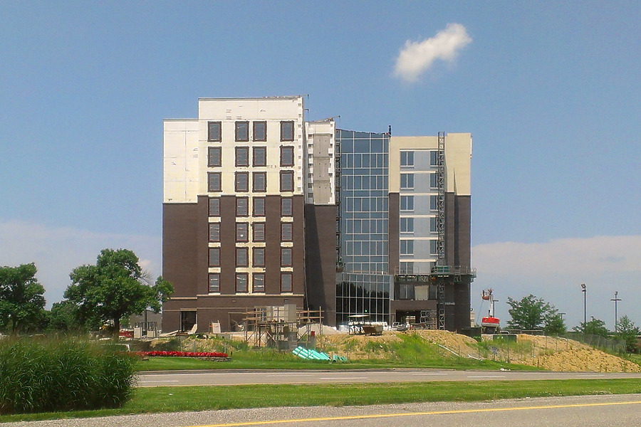Hyatt Place Saint Louis / Chesterfield by Ryan Hildebrand