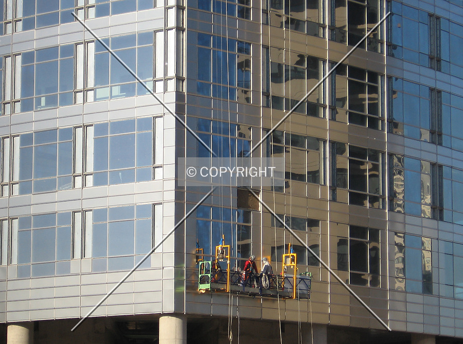 Torre Repsol YPF by Maximiliano Buono
