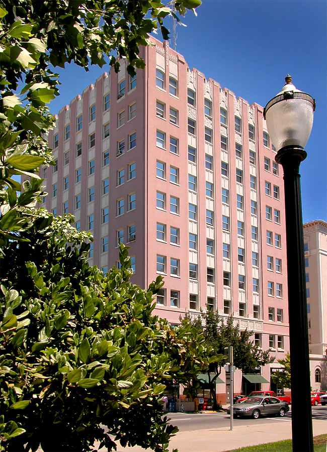 Medical-Dental Building by Jim Schwartz
