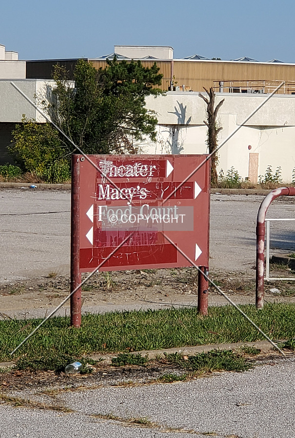 Jamestown Mall by Ryan Hildebrand