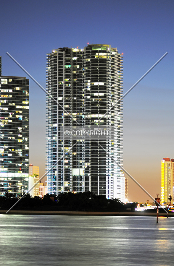 900 Biscayne Bay by Jorge Molina