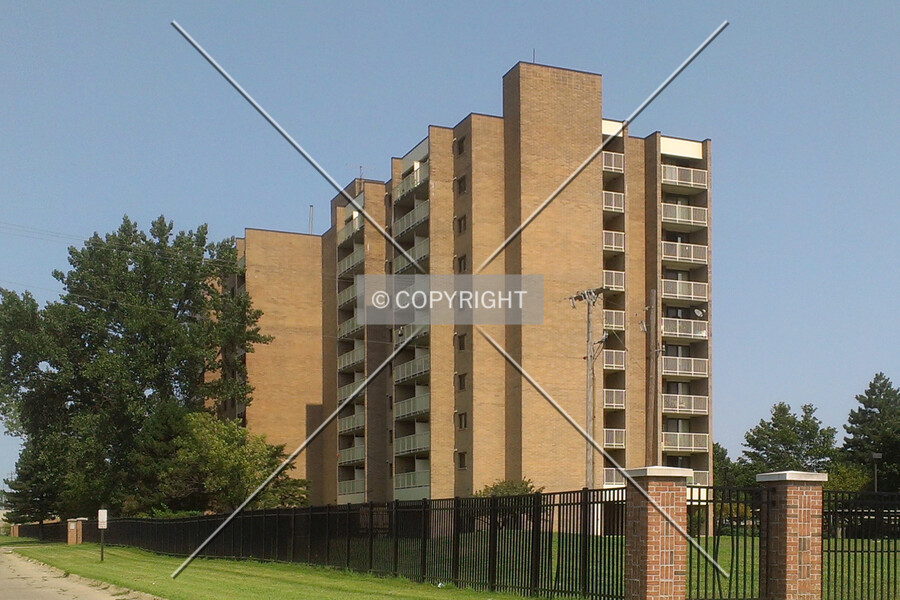 River Terrace Apartments