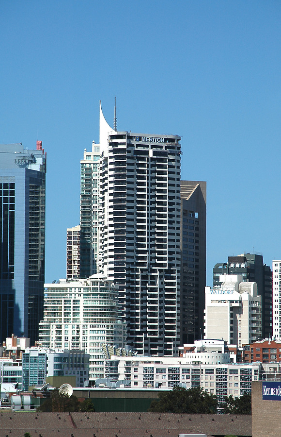 Meriton Tower by John Bek