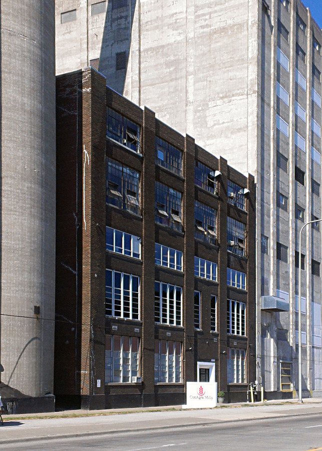 Ardent Foods Warehouse by Ryan Hildebrand