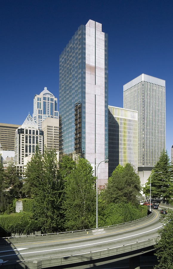 Crowne Plaza Hotel by Pavel Toczynski