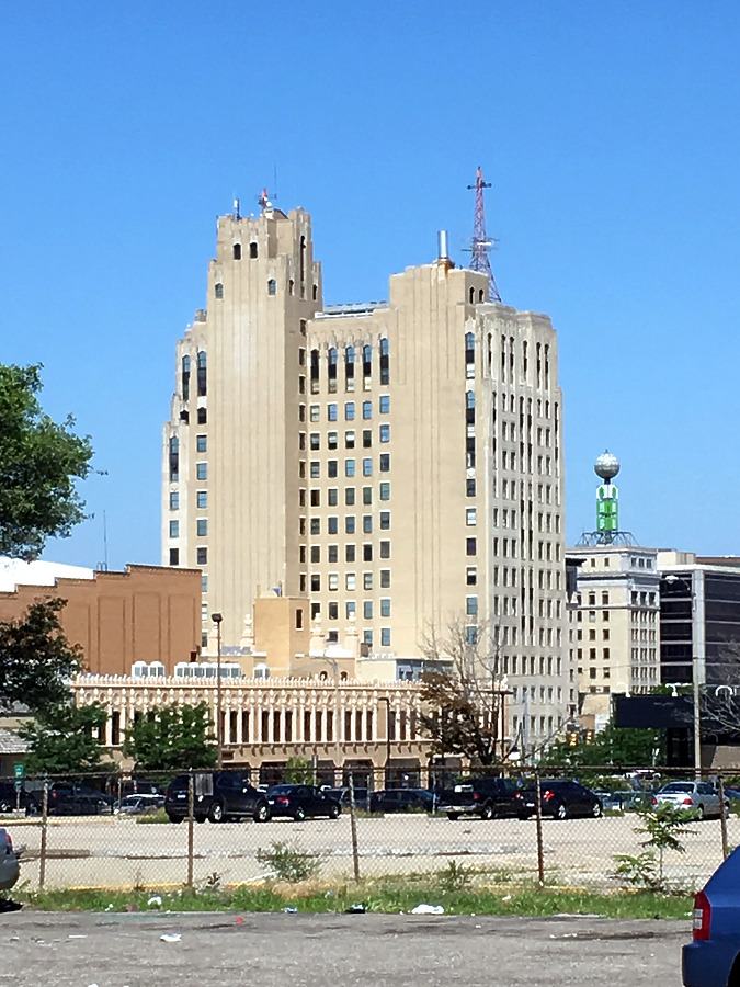 Mott Foundation Building by Nate Lindsey