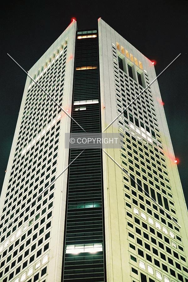 Tokyo Opera City Tower by Andrew Stewart