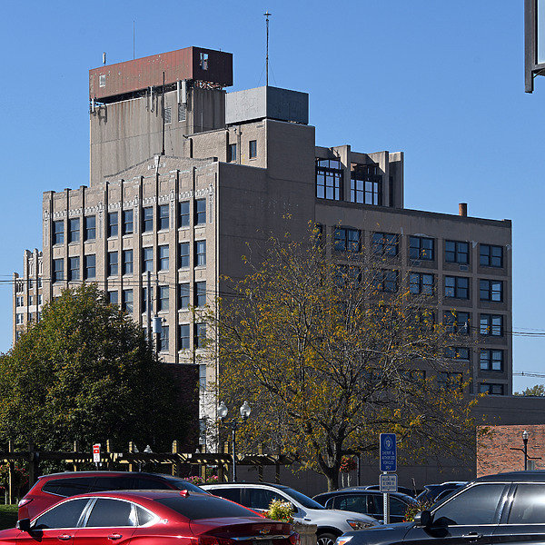 PNC Bank Building by John W. Cahill