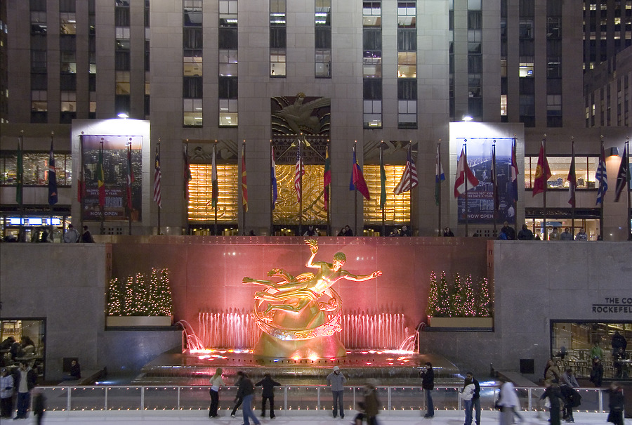 30 Rockefeller Plaza by Pavel Toczynski