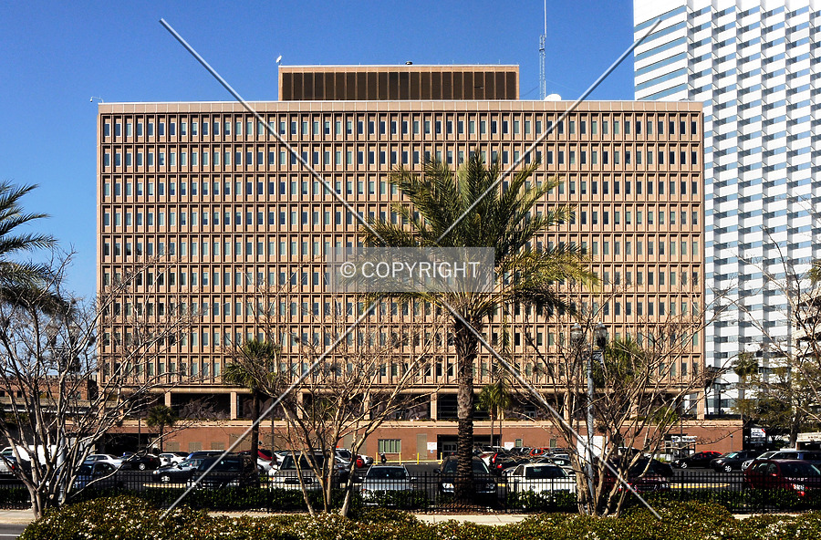 Charles E. Bennett Federal Building by Jorge Molina