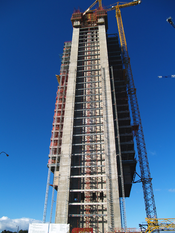 Torre Caja Madrid by Cesar Serrano