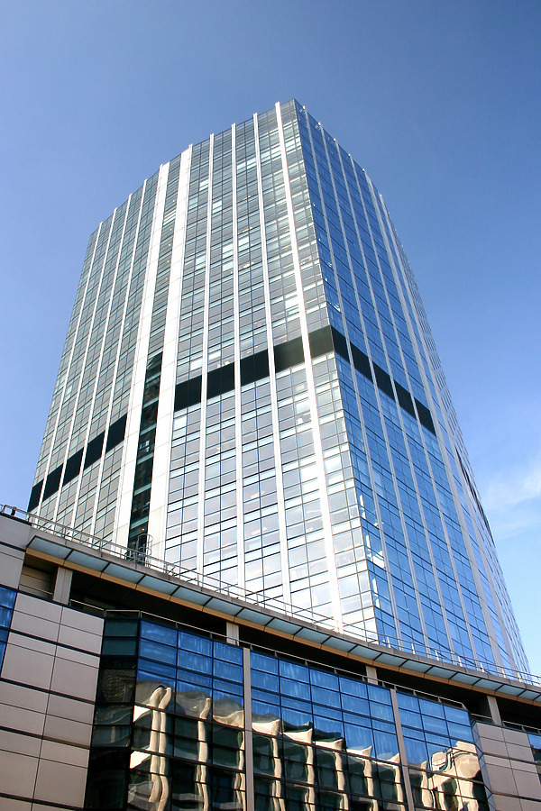 99 Bishopsgate by Tristram Compton