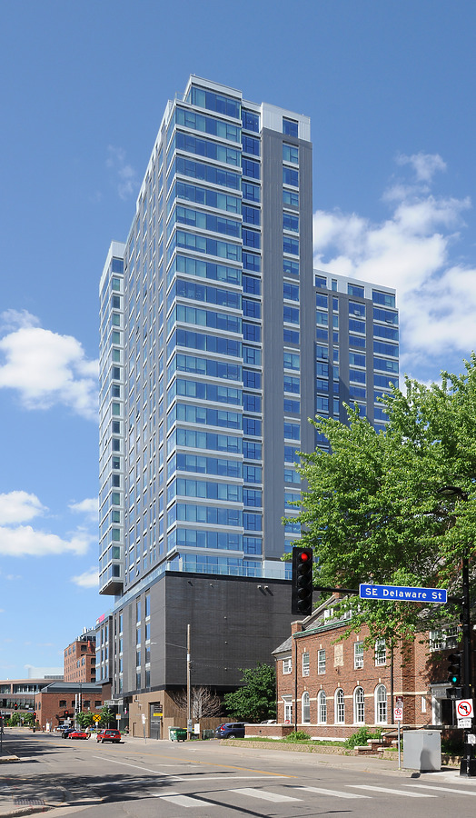 The Hub Minneapolis by Rick Bronson