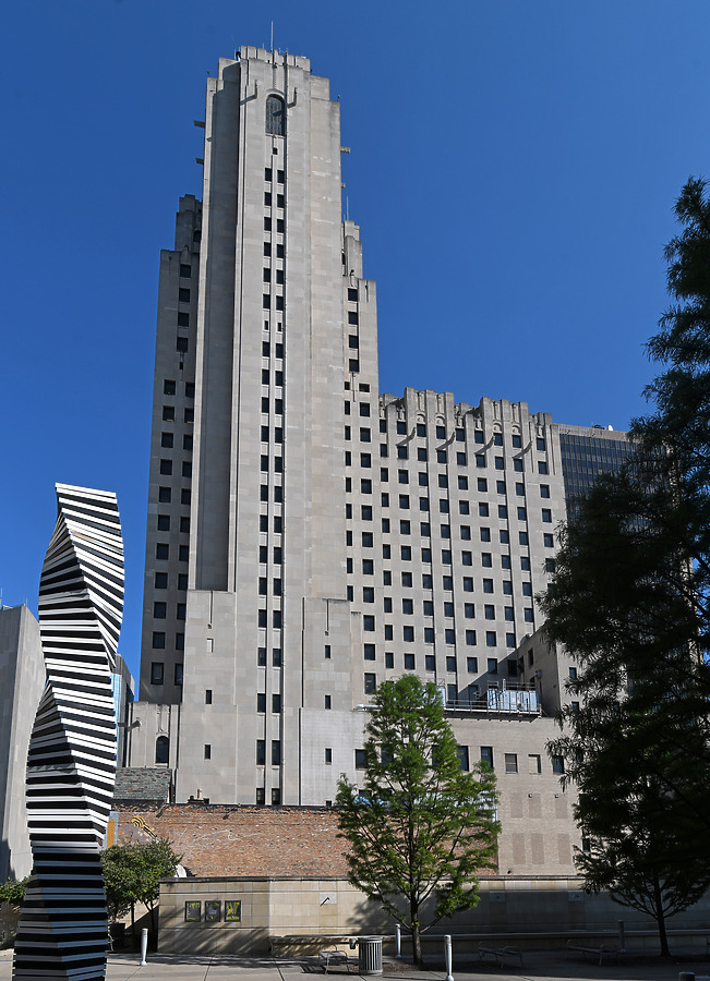 PNC Bank Building by John W. Cahill