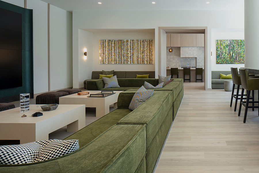 1000M by Tom Rossiter