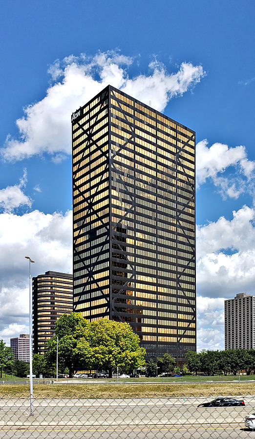 3000 Town Center by Ryan Hildebrand