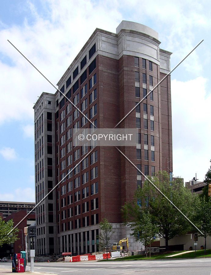 Shelby Biomedical Research Building by Chris Patriarca