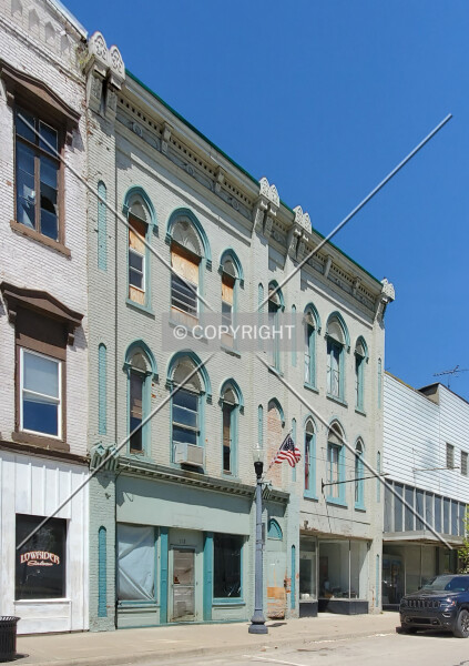 112-114 North Perry Street
