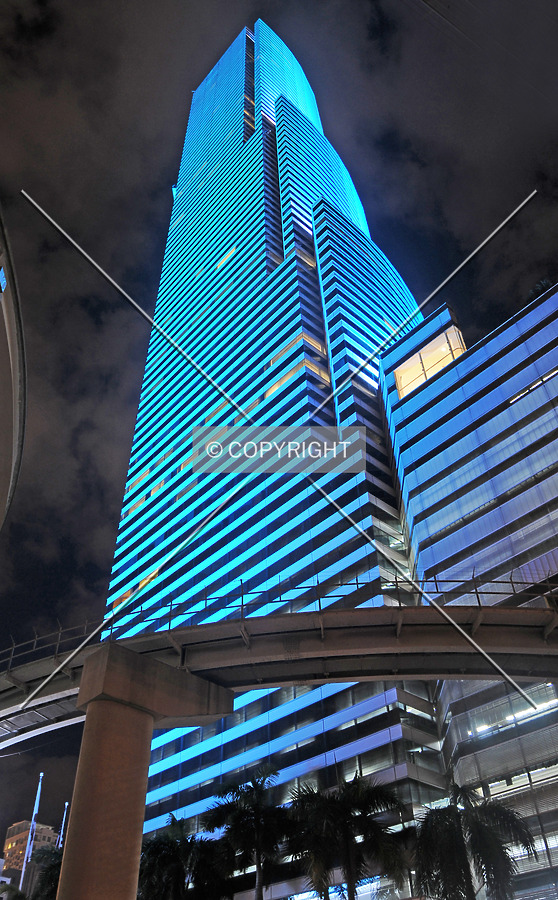 Miami Tower by Jorge Molina