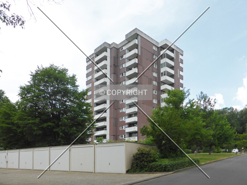 Akazienallee 1