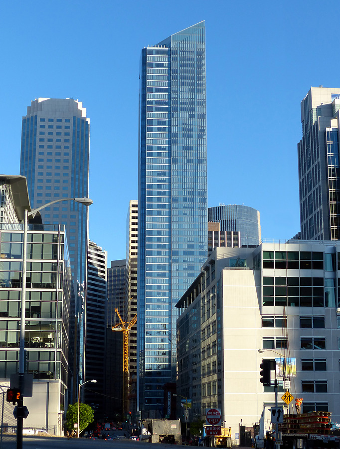 Millennium Tower by Nate Lindsey