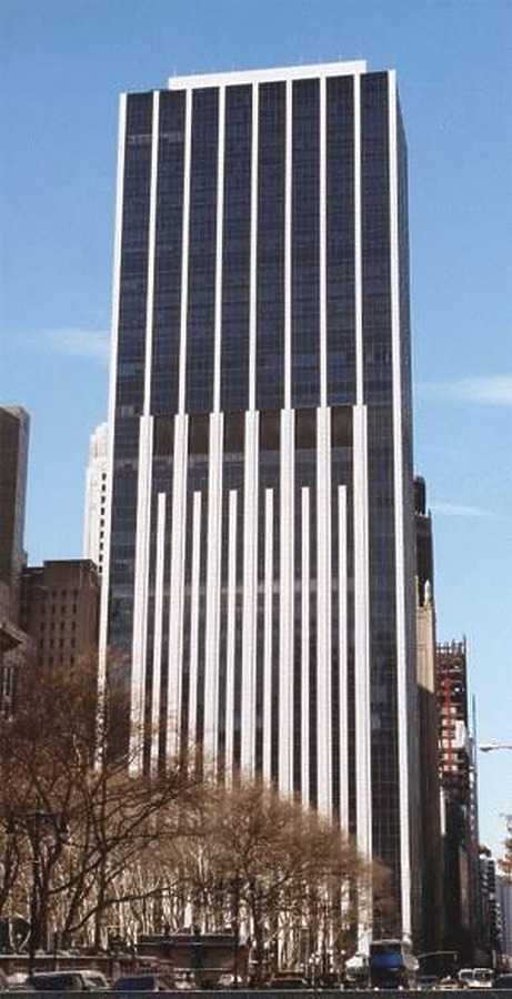 1095 Avenue of the Americas by Scott Murphy