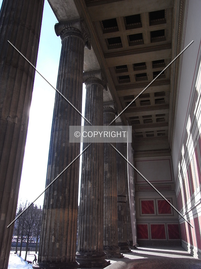 Altes Museum Berlin by Jörg Berkemeyer