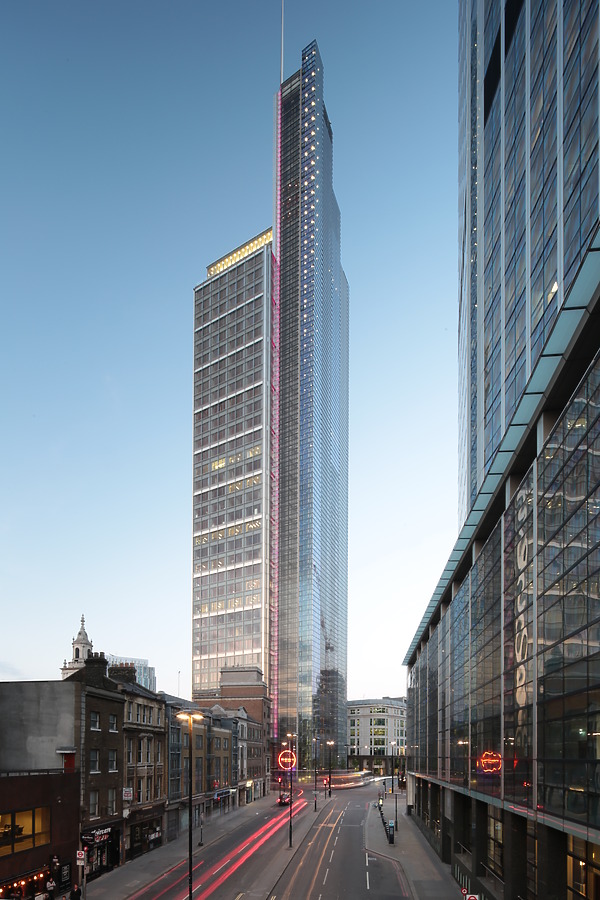 Heron Tower by Pavel Toczynski
