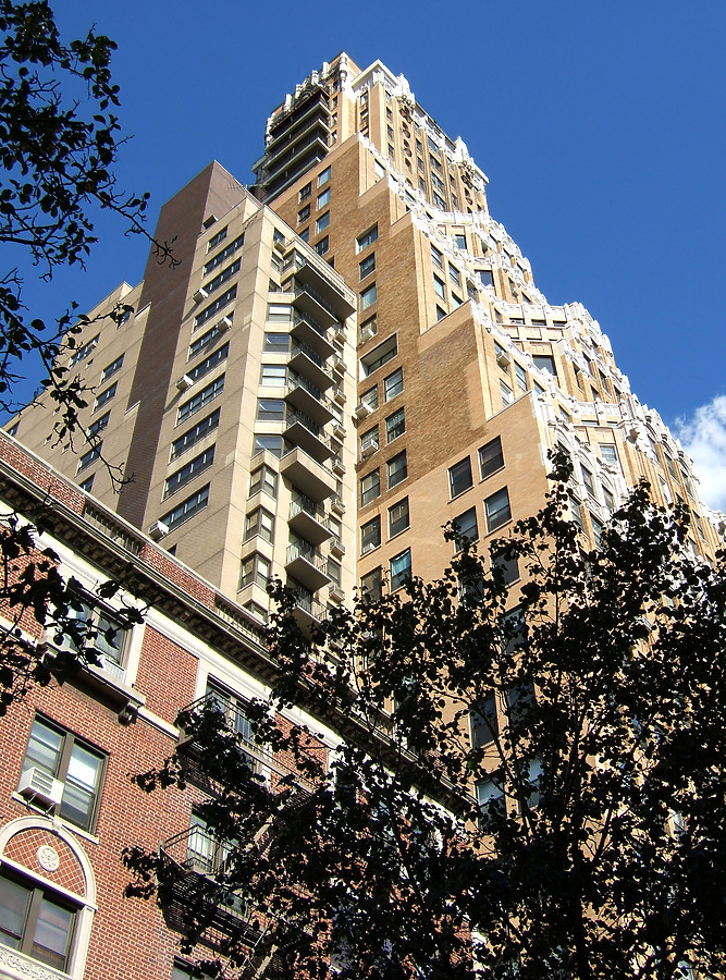 Court Chambers Building by John Cahill