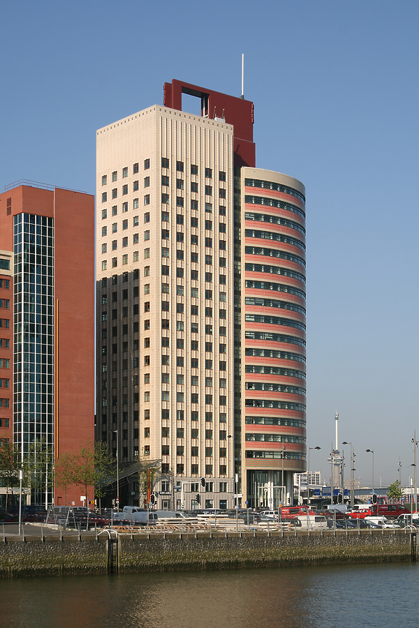 Wilhelminatoren by Michiel van Dijk