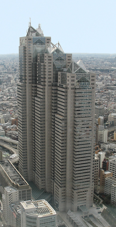 Shinjuku Park Tower by Kevin Hemphill