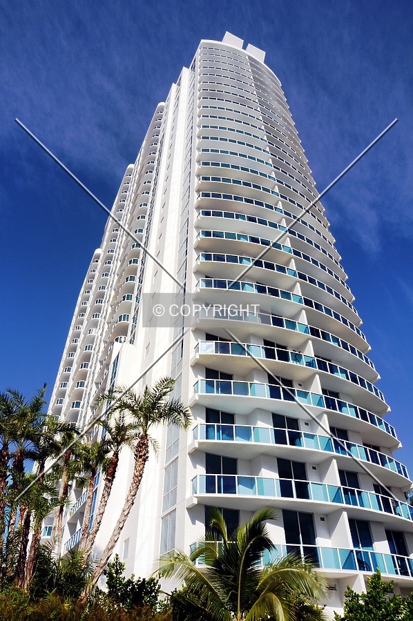 Ocean Marine Yacht Club by Jorge Molina