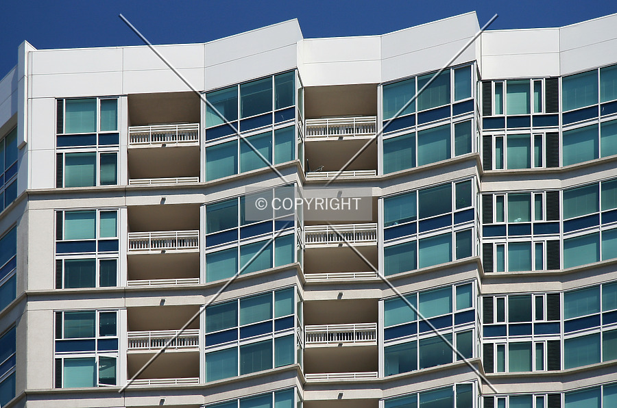 Metropolitan Tower by Serdica