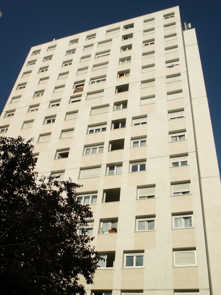 48, Rue de Louis Blanc