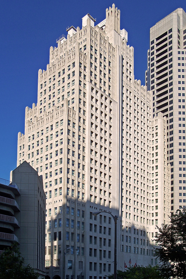 1010 Pine Street by Ryan Hildebrand