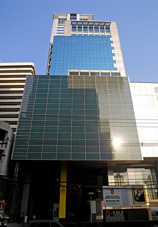 GMM Grammy Place by Horst Kiechle