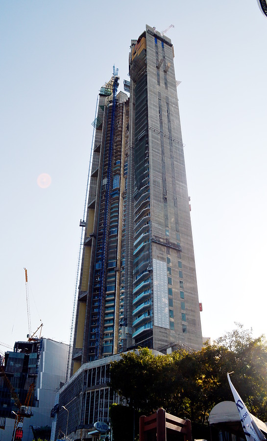 The Residences at Mandarin Oriental Bangkok by Huopa