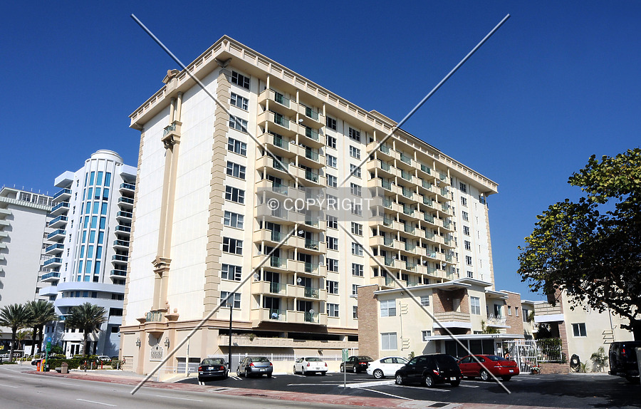 Carlisle on the Ocean by Jorge Molina