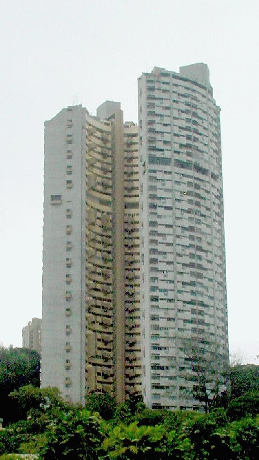 Pearl Bank Apartments by Edmund Teo