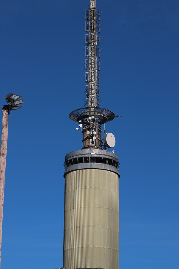 Tryvannstårnet by Kjetil Balog