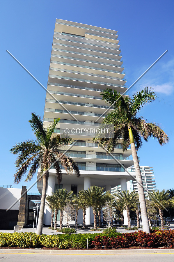 Apogee South Beach by Jorge Molina
