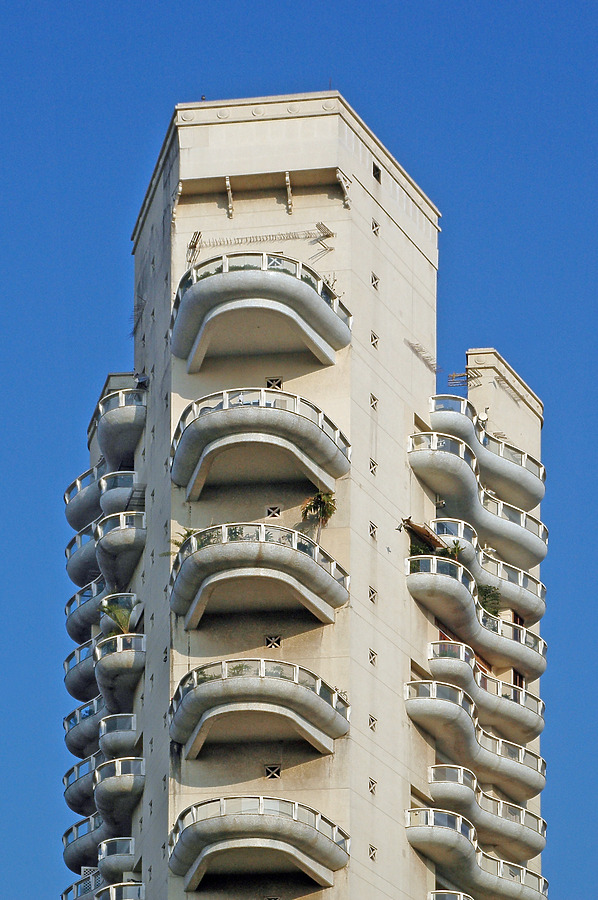 Buckley Court by John Bek